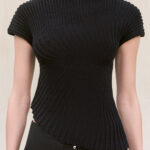 ANNEMIE KNIT TOP