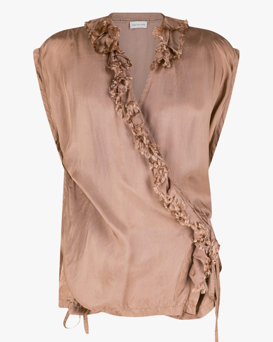 RUFFLES TOP