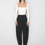 BONING DETAIL KNIT TOP