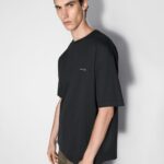 SIGNATURE LOGO TEE