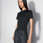 SIGNATURE LOGO TEE