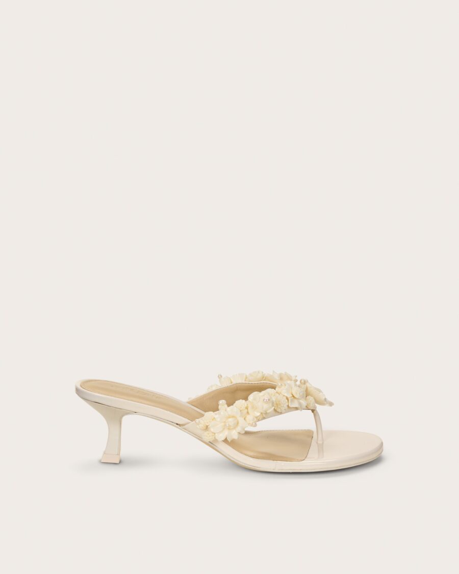 AVERY SANDAL