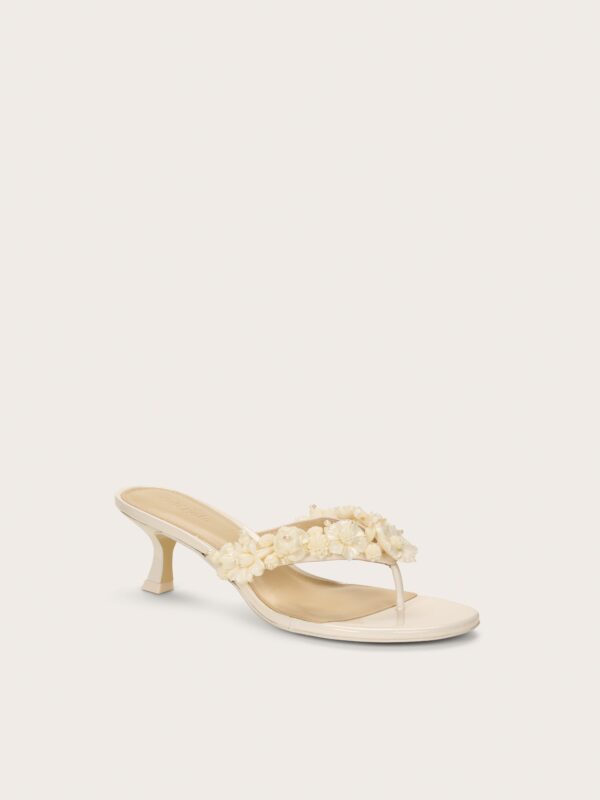 AVERY SANDAL