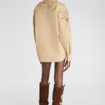 POPLIN SHIRT WITH FLORAL APPLIQUÉ