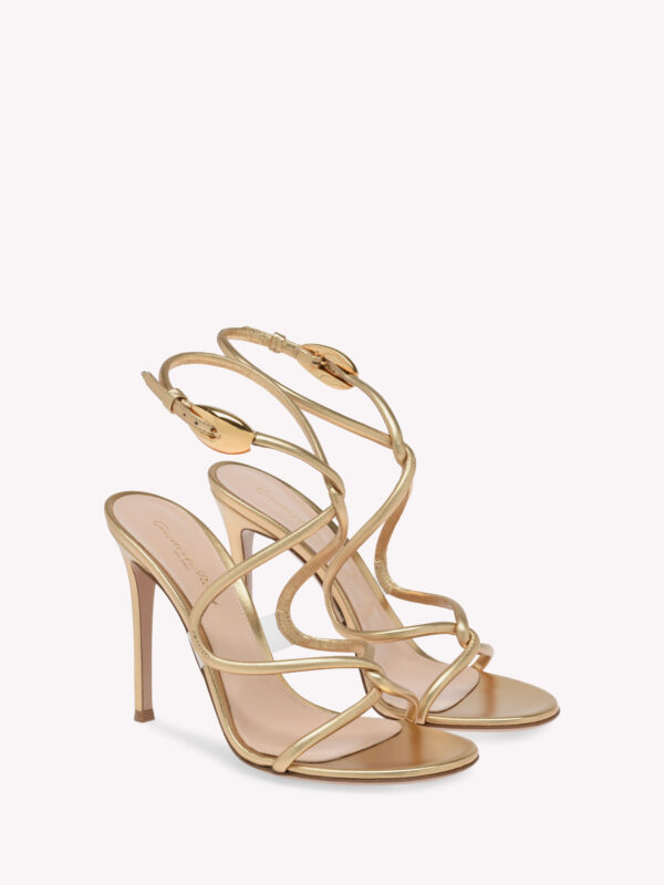 BLACK MAMBA 105 SANDAL