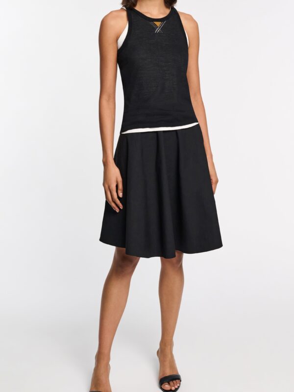 REFINED ESSENTIALS TOP