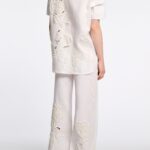 EMBROIDERED BEAUTY BLOUSE