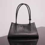 GRAINY LEATHER SHOULDER BAG