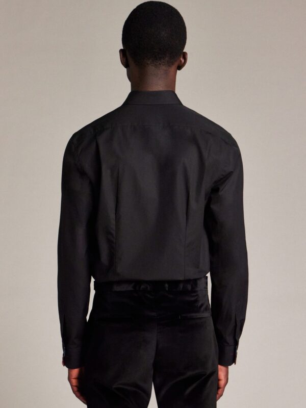 TAILORED FIT CLASSIC SHIRT