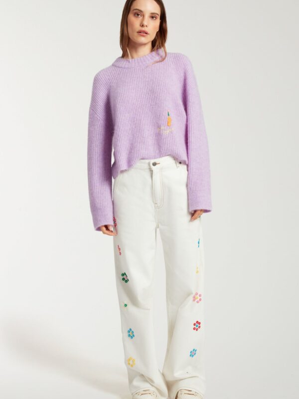 EMBROIDERED STRAIGHT LEG JEANS