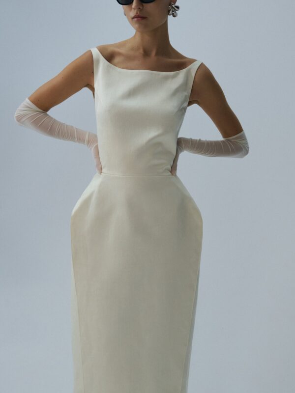 HIP PADDED MIDI DRESS