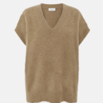 KNITTED VEST