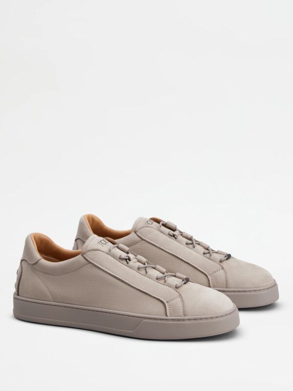 SNEAKERS IN NUBUCK