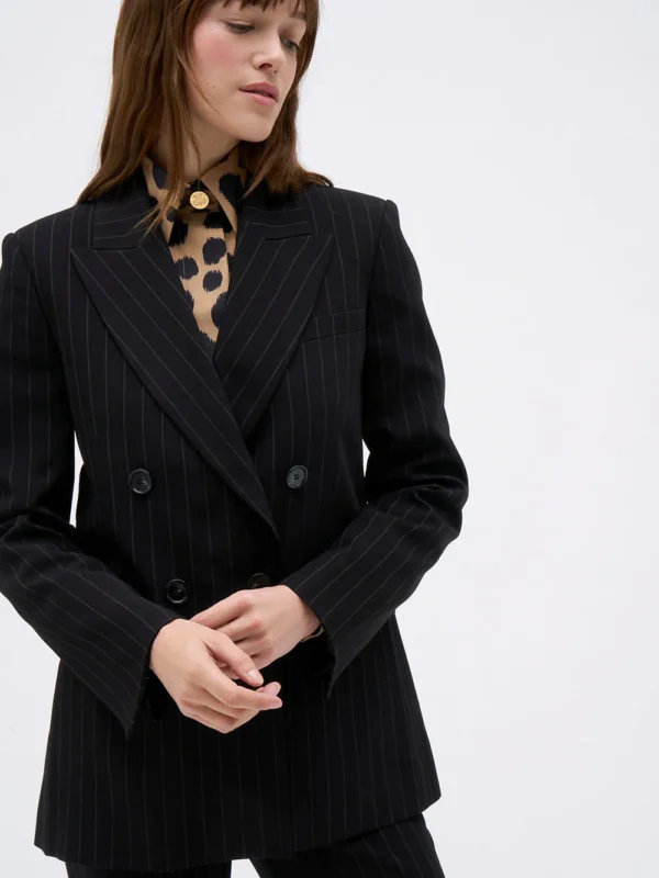 NATHALI BLAZER