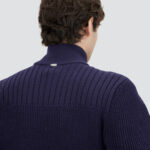 CARDIGAN IN COB STITCH WOOL AND FINGAL