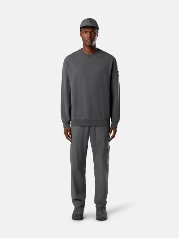 FLEECE COMFORT FIT CREWNECK SWEATSHIRT