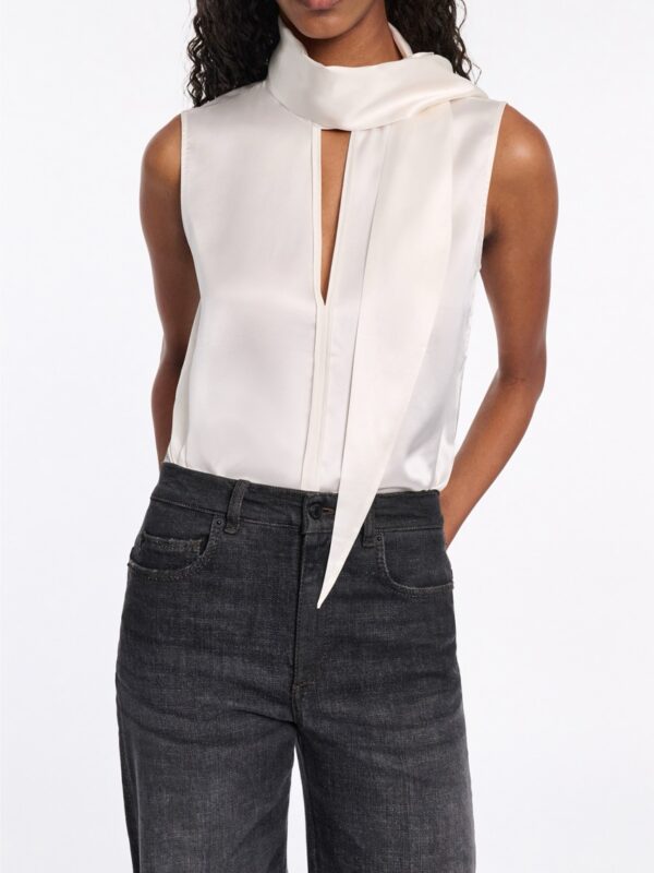 SENSE OF SHINE SILK TOP
