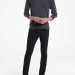 PETE CREW NECK SWEATER