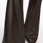 SLEEK STATEMENT LEATHER PANTS