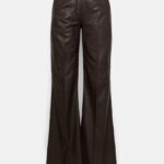 SLEEK STATEMENT LEATHER PANTS