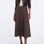 SLEEK STATEMENT LEATHER JACKET