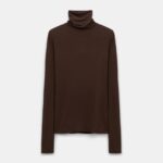 CHIC COMFORT TURTLENECK TOP