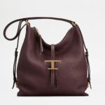 T TIMELESS SHOULDER BAG IN MEDIUM