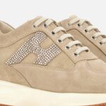INTERACTIVE SNEAKERS