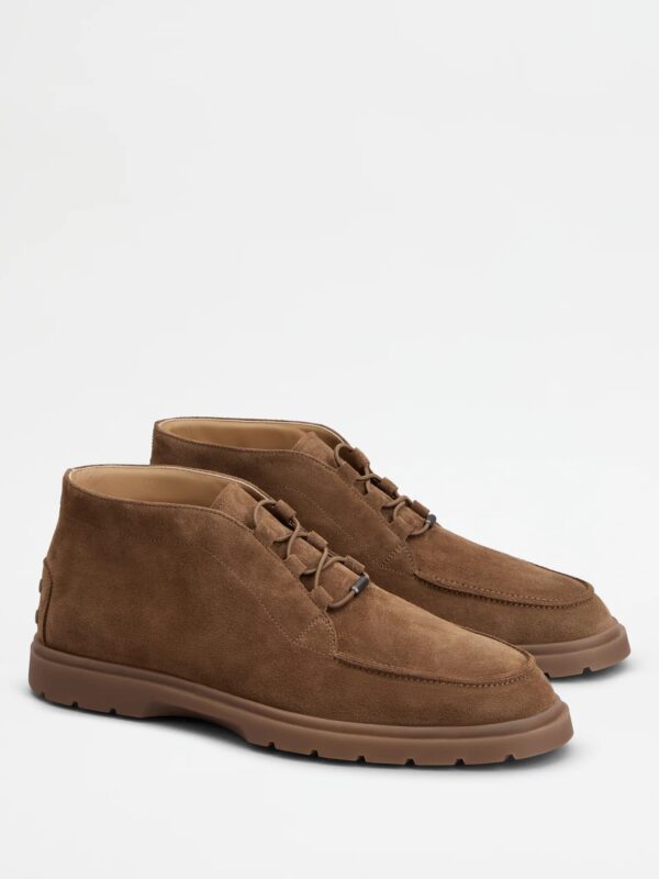 DESERT BOOTS IN SUEDE