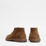 DESERT BOOTS IN SUEDE