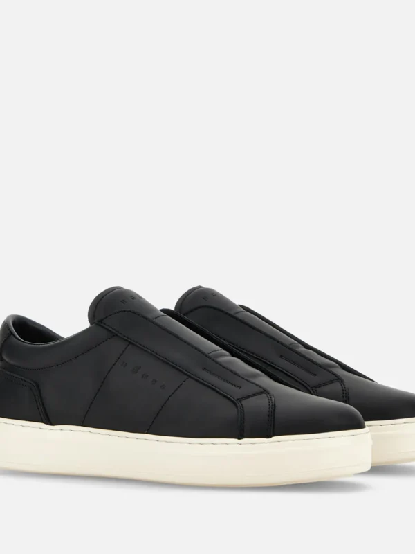 H-TV SNEAKERS