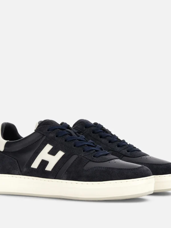 H-TV SNEAKERS