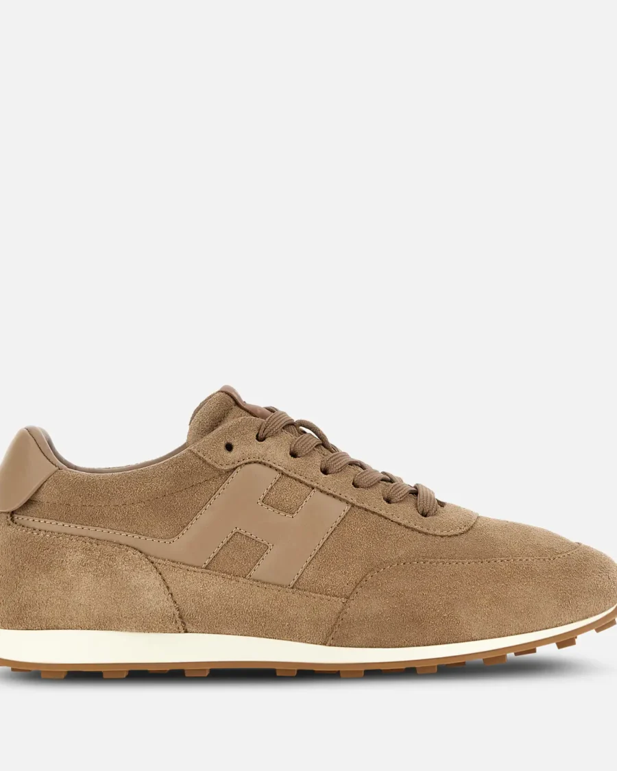 ATHLETIC SNEAKERS