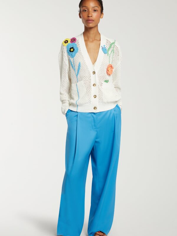 CROCHET CARDIGAN WITH FLOWERS