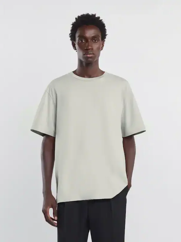 OVERSIZED LOGO TEE