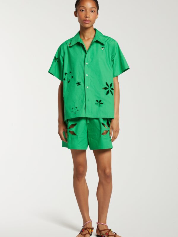 FLOWER CUT OUT SHORTS
