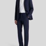 SINGLE-BREASTED VIRGIN WOOL SUIT