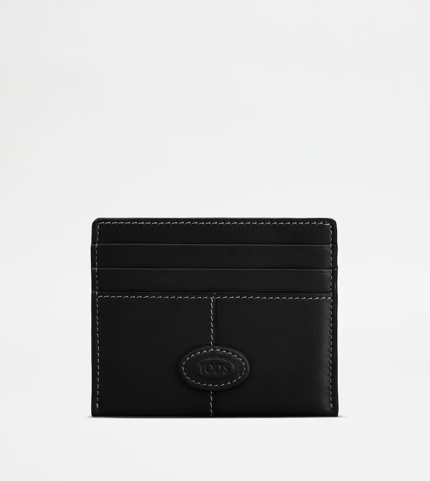 CREDIT CARD HOLDER