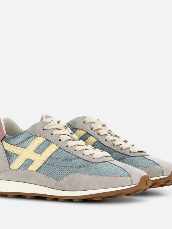 ATHLETIC SNEAKERS