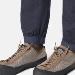 TAPERED FIT CARGO PANTS