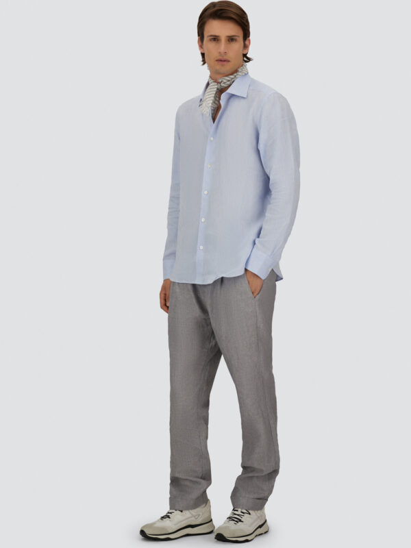 TROUSERS IN SUMMER LINEN