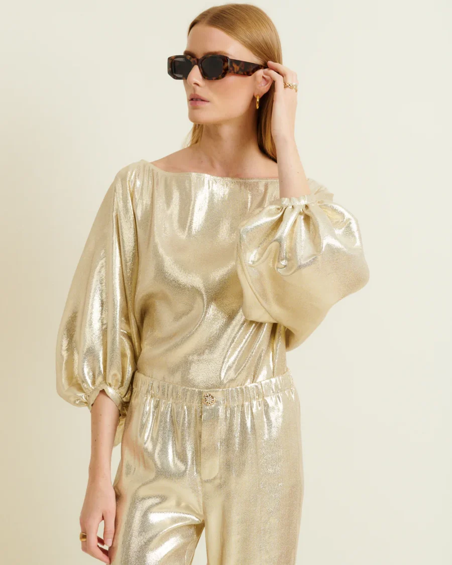 SILK OFF THE SHOULDER TOP