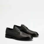 LACE UPS IN LEATHER