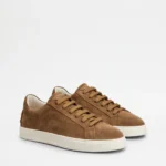 SNEAKERS IN SUEDE
