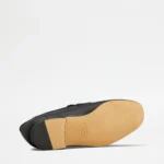 LOAFERS IN LEATHER