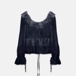 PLAYFUL VOLUMES BLOUSE