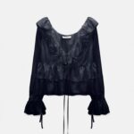 PLAYFUL VOLUMES BLOUSE