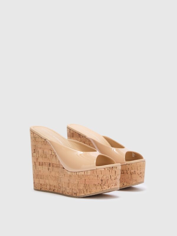 WEDGE SANDAL