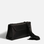 CASSANDRA CLUTCH