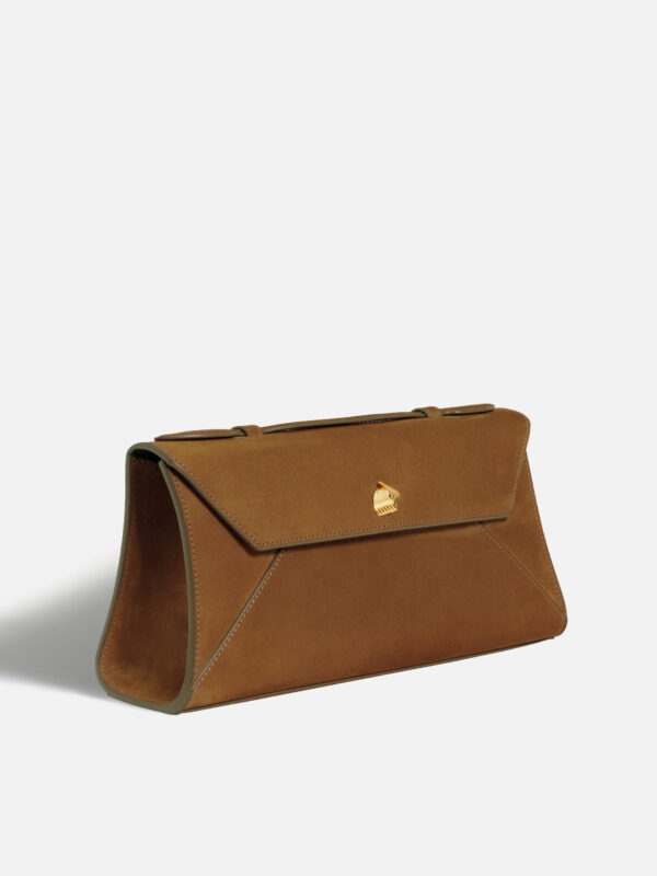 CASSANDRA CLUTCH